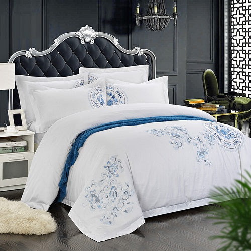 Four-piece cotton bedding set