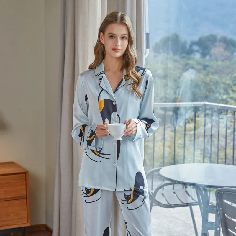 Chic luxurious loungewear pyjamas two-piece set