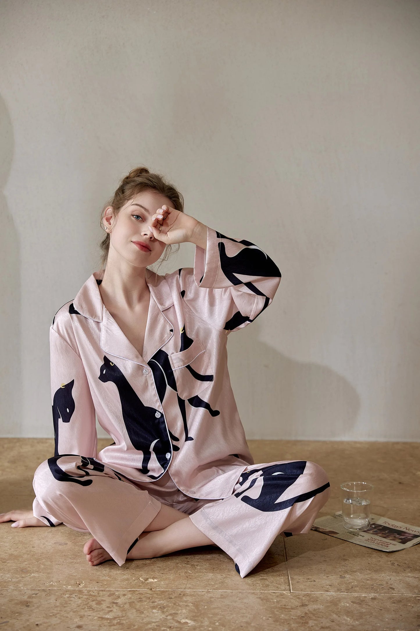 Luxurious Egyptian cat loungewear pyjamas two-piece set