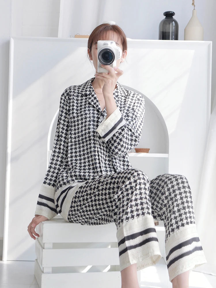 Houndstooth luxurious loungewear pyjamas two-piece set