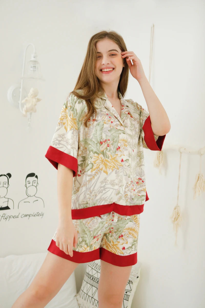 Loose fit printed pyjama set with red satin trim