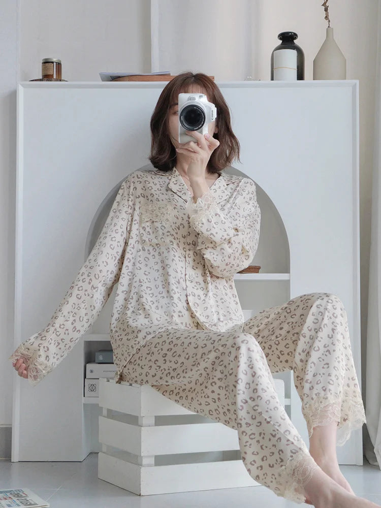 Leopard print luxurious loungewear pyjamas two-piece set